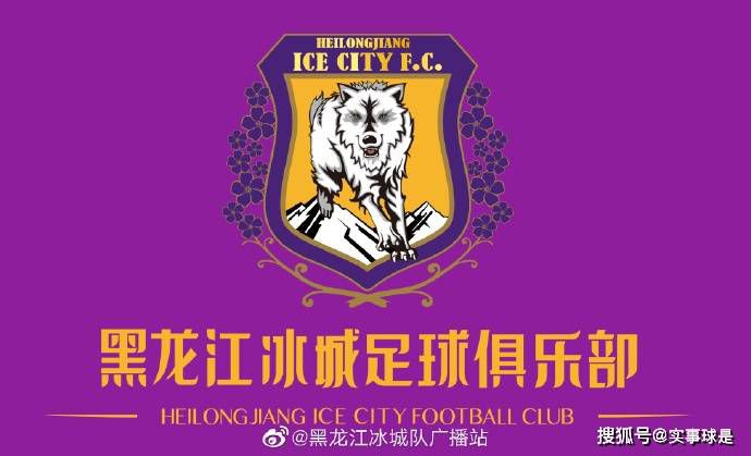 这部电影《猫和老鼠》的故事背景设在繁华的大都市纽约，少女凯拉刚刚入职豪华大酒店就碰上了叫人头疼的难题。