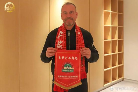 作为大会重点活动之一，微短剧高质量发展论坛下午举行，来自行业主管部门、播出平台、制作机构及影视界的众多代表与嘉宾汇聚一堂，围绕微短剧的内容创新、生态建 “网络视听行业发展与社会责任”论坛在蓉举办 2023-03-30 3月30日上午，第十届中国网络视听大会主论坛——“网络视听行业发展与社会责任”论坛在成都举办。