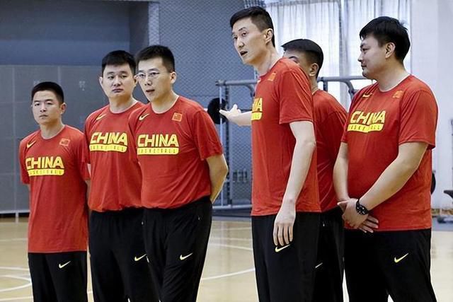 迪士尼将拍反派合成集《魔力之书》 2019-02-28 士尼的流媒体频道将把迪士尼动画中的著名反派们集结在一起拍摄真人版《魔力之书》，有猜测会以《童话镇》的方式出现，该剧已定下Michael Seitzman(《谍网》《黑色警报》)任编剧和制作人，几个月 《企鹅》曝预告 迪士尼生态纪录片再现奇妙自然 2018-04-23 作为生态学纪录片的新晋厂牌，迪士尼自然（Disneynature）一直以来都会将旗下的纪录片放在地球日当天上映。